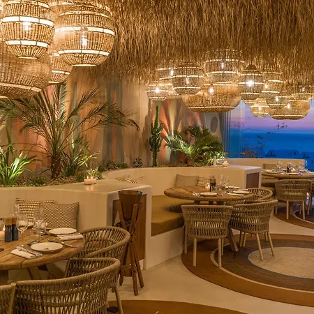 Andronis Arcadia Resort Oia (Santorini)